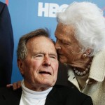 Cựu Tổng thống Mỹ George H. W. Bush “chết” trên… tạp chí Đức Der Spiegel
