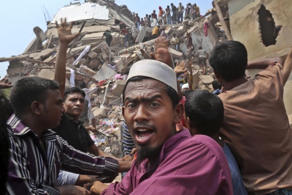 130426-bangladesh-building-collapse-aftermath-13