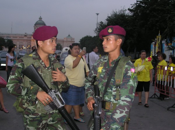 0609-24-26-phphuoc-thailand-bangkok-coup-125_resize