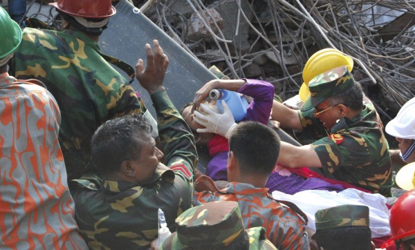 130510-bangladesh-building-collapse-19-survivor