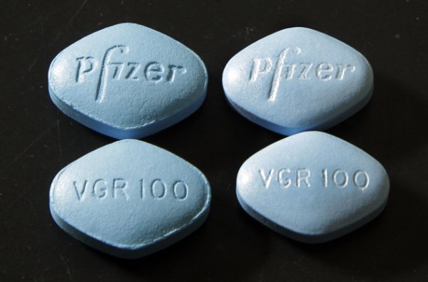 viagra-fake-left-and-real-right