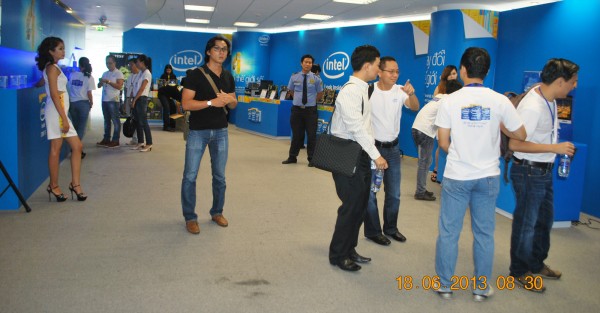 130618-intel-launch-haswell-hcm-001-2000