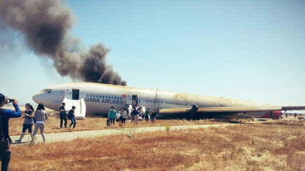 130706-asiana-airlines-crashed-sfo-12
