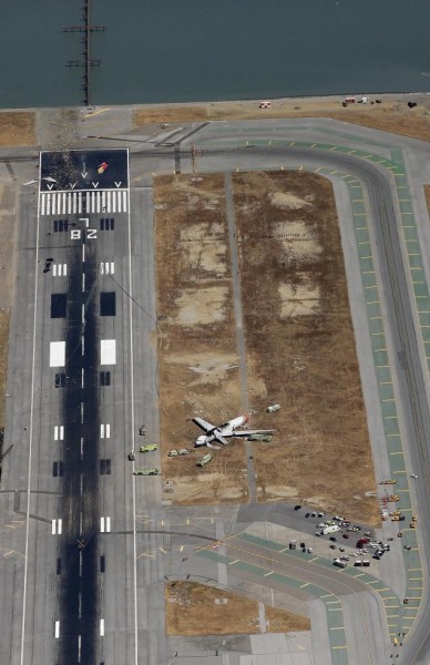 130706-asiana-airlines-crashed-sfo-36