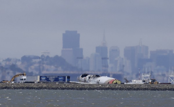 130706-asiana-airlines-crashed-sfo-51