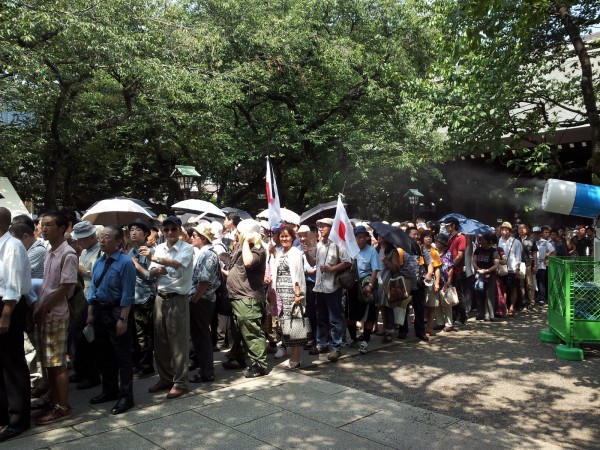 130815-japanese-Yasukuni Shrine-02