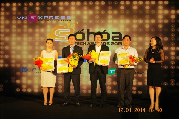140112-phphuoc-sohoa-tech-awards-2013-043_resize