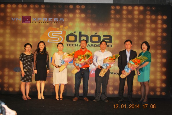 140112-phphuoc-sohoa-tech-awards-2013-088_resize