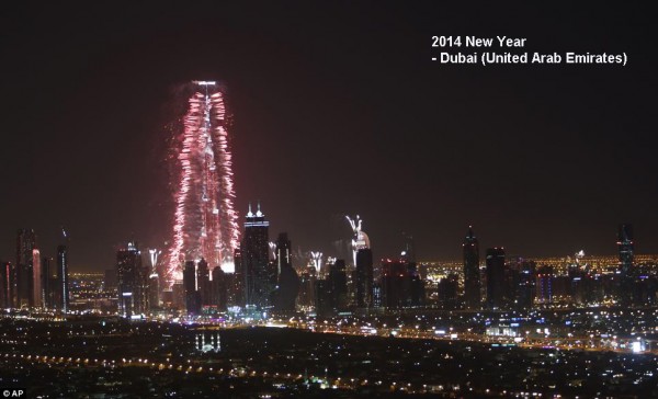 2014-new-year-fireworks-dubai-2