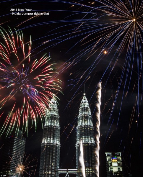 2014-new-year-fireworks-kuala-lumpur-2