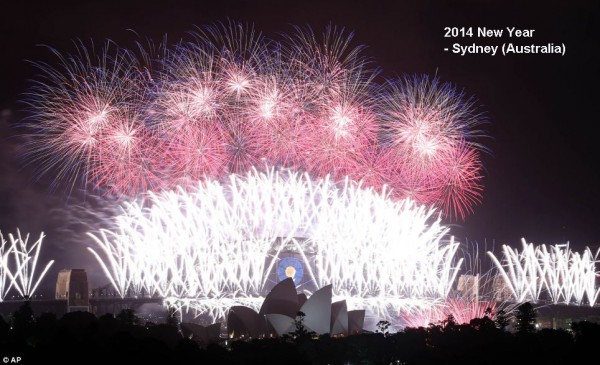 2014-new-year-fireworks-sydney-2