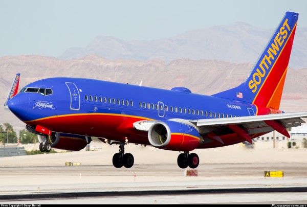 Southwest-Airlines-Boeing-737-700