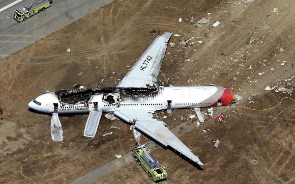 crashed-asiana-airlines-sf-2013