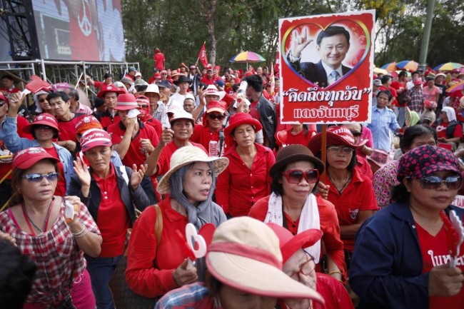 140510-thailand-pro-thaksin