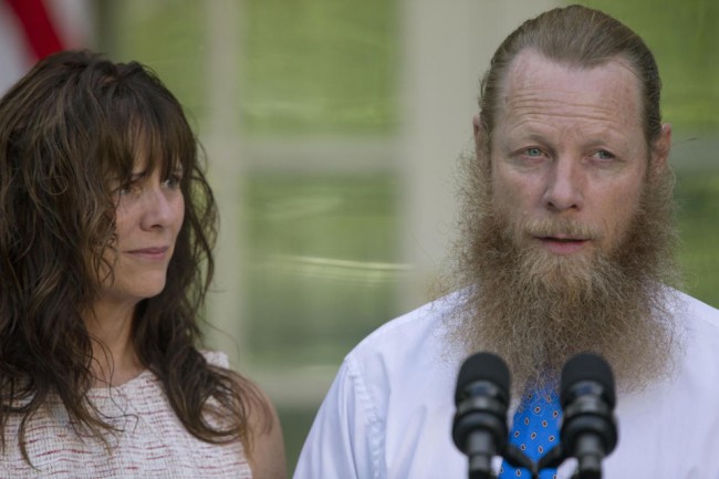 140531-us-pow-bergdahl-washington-03