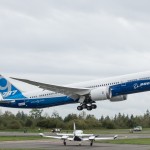 Máy bay Boeing 787-9 Dreamliner đã nhận lệnh cất cánh