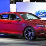Hãng Ford triệu hồi hơn 100.000 chiếc xe để sửa chữa trục xe