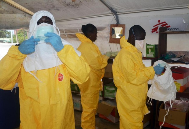 140628-ebola-virus-conakry-guinea-02