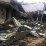  Động đất giết chết hơn 390 người ở Vân Nam