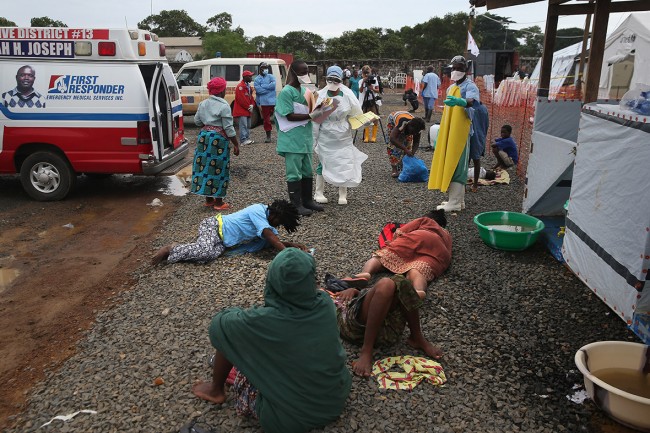 140827-ebola-west-point-africa-03