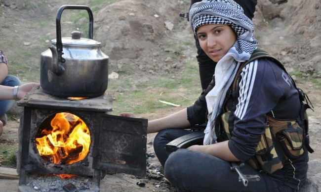 Female Kurdish fighters-syria-17