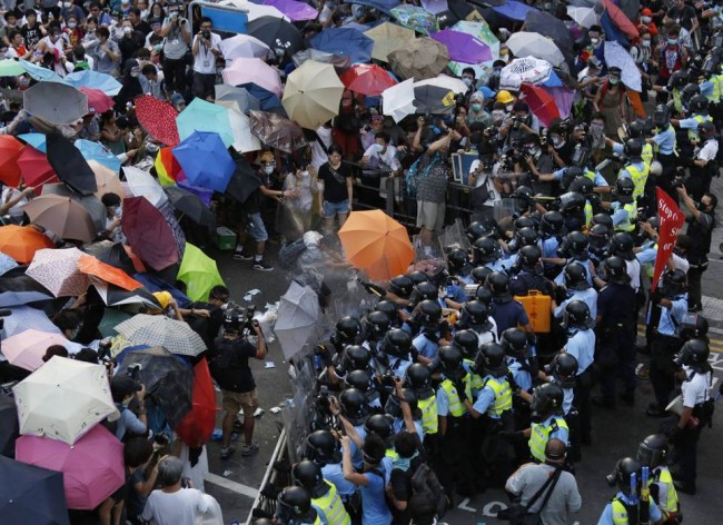 140928-hong kong umbrella protest-04