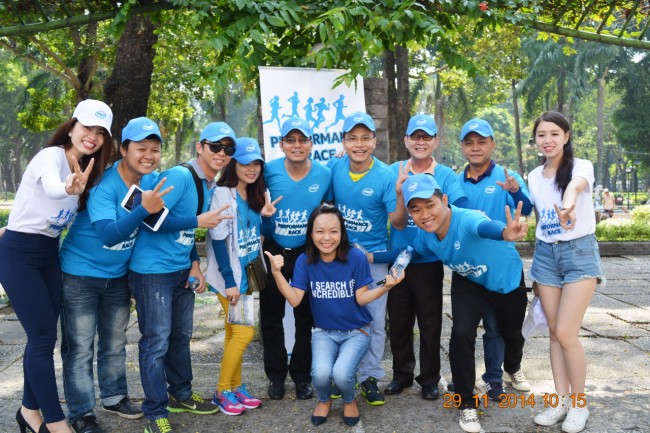 141129-phphuoc-intel-performance-race-hcm-021_resize