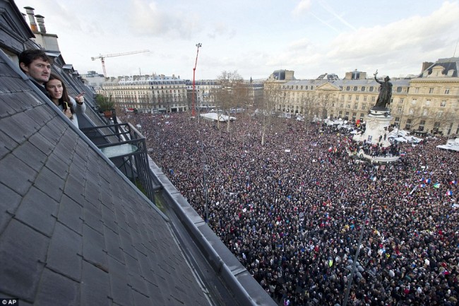150110-2 million protesters-marched-paris-02
