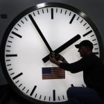 Đổi sang giờ DST, người Mỹ dậy sớm hơn 1 giờ