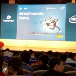 Bên trong hội trường Ngày hội Khởi nghiệp cùng Intel