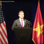 Nhà Trắng họp báo cập nhật tình hình 2 ngày Tổng thống Obama thăm Việt Nam