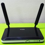 Làm quen với Wi-Fi router D-Link DWR-921 vừa cáp quang, vừa 4G LTE
