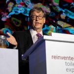 Khi huyền thoại công nghệ Bill Gates phát minh lại nhà vệ sinh