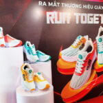 VIDEO: Ra mắt giày thể thao công nghệ RUN Together gắn chip NFC cho người chạy bộ