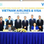 Visa và Vietnam Airlines ký kết hợp tác nâng cao trải nghiệm số cho hành khách